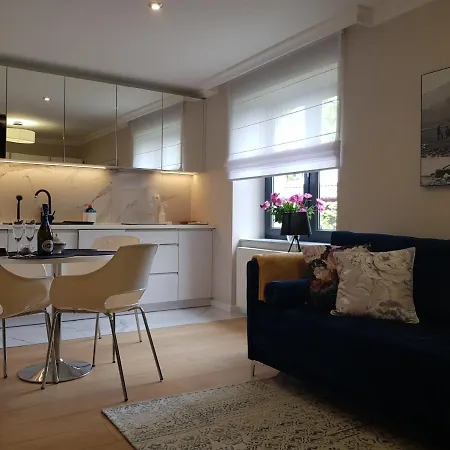 Lägenhetshotell Altara Centrum - Free Parking 4*