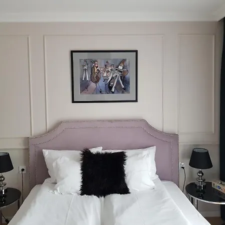 Lägenhetshotell Altara Centrum - Free Parking 4*