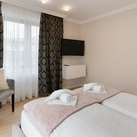 Altara Centrum - Free Parking Aparthotel
