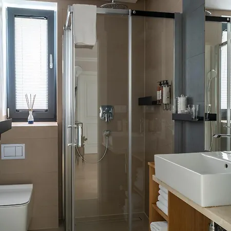 Aparthotel Altara Centrum - Free Parking 4*