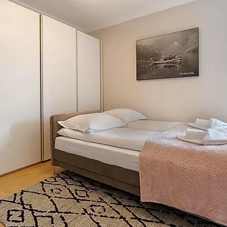 Altara Centrum - Free Parking Aparthotel 4*
